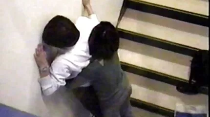 Baile Base Base giver dansk sex video fisse til stepbrother.