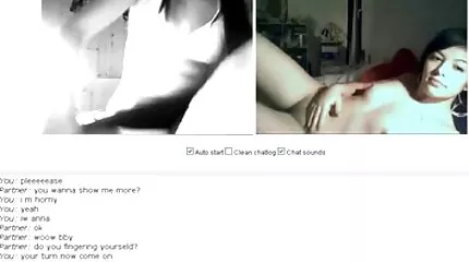 Ro Lip dansk telefon sex Lips overgiver sig helt til drengen.