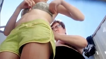 Stepmom fucks dansk urin sex stedsøn.