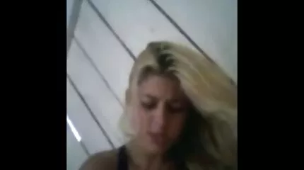 Skønheder slikke dansk sex video hinanden.