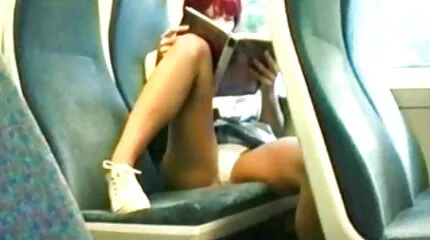 Stedmor havde trekløver køn med webcam sex dansk steddatter og nabo.