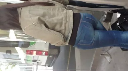 JAmes Deen cums på hendes vens dansk telefon sex ansigt.