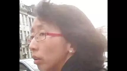 Kumushka giver en dansk vintage sex dyb blæser.
